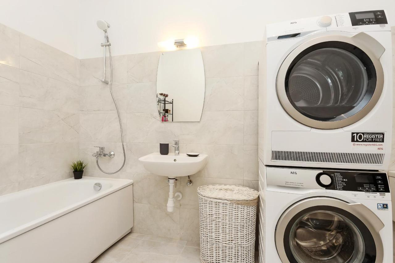 Arida Apartments รีกา ภายนอก รูปภาพ